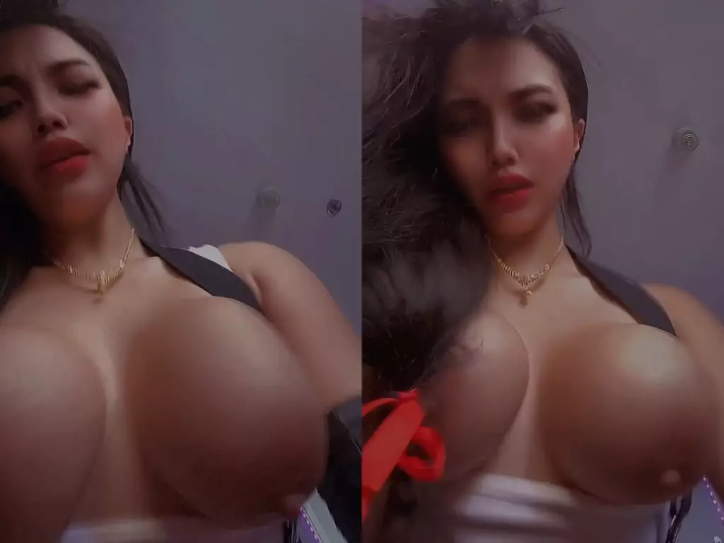 AriaBoobies Her Big Tits Smothering You Leaked
