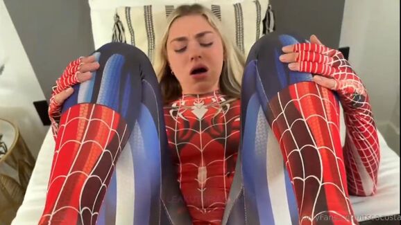 Coco_Koma Spider Girl BG Sextape Video Leaked