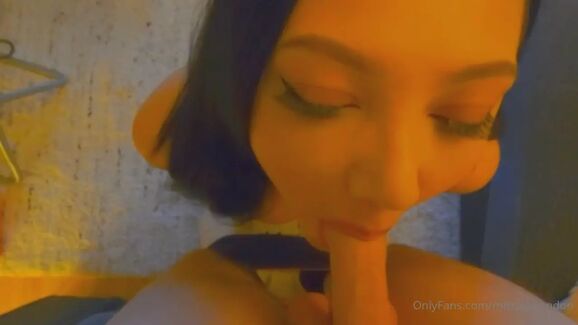 MissLolaLondon POV BJ Ends in Throatpie Leaked